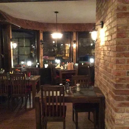 Ratskeller Hotel 3*