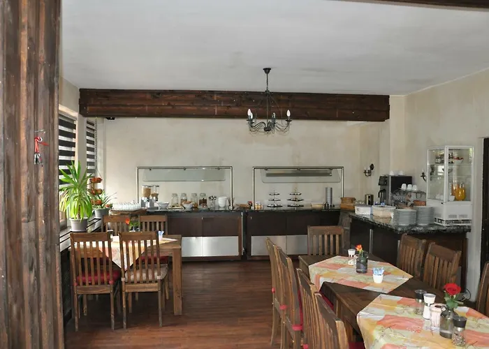 Ratskeller Otel Neustadt